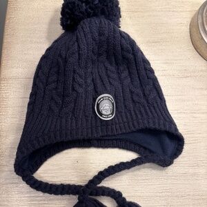 Navy blue snow hat